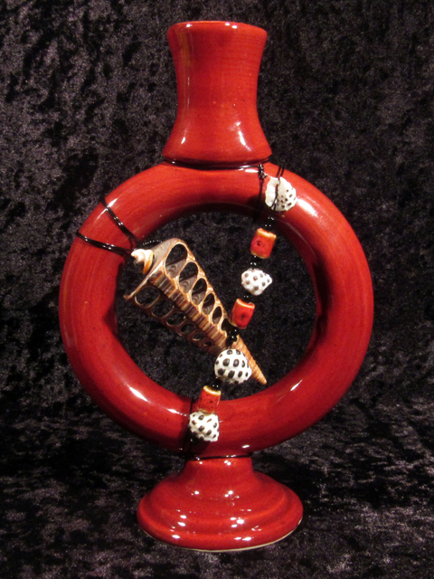 South Point Treasures Vases